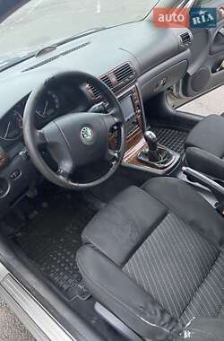 Лифтбек Skoda Superb 2007 в Днепре