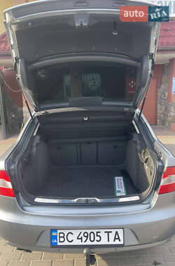 Лифтбек Skoda Superb 2008 в 