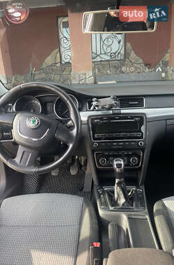 Лифтбек Skoda Superb 2008 в 