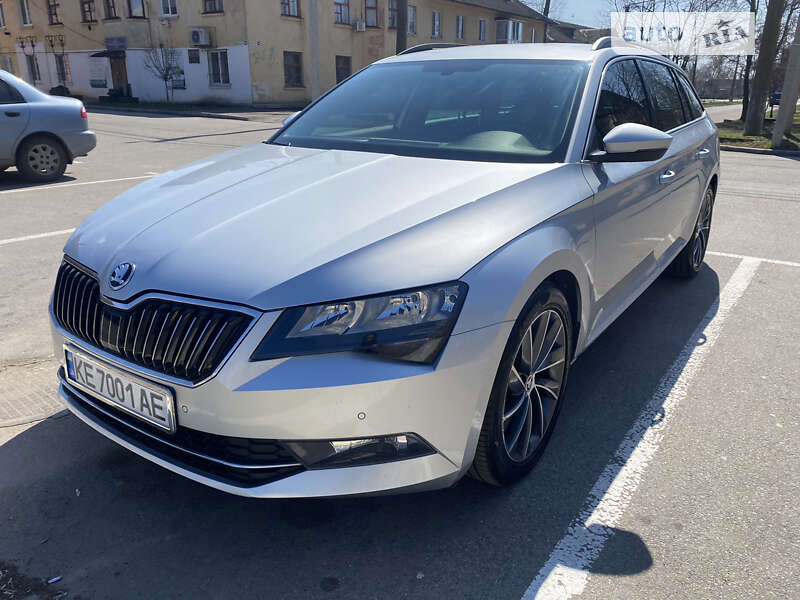 Универсал Skoda Superb 2016 в Покрове