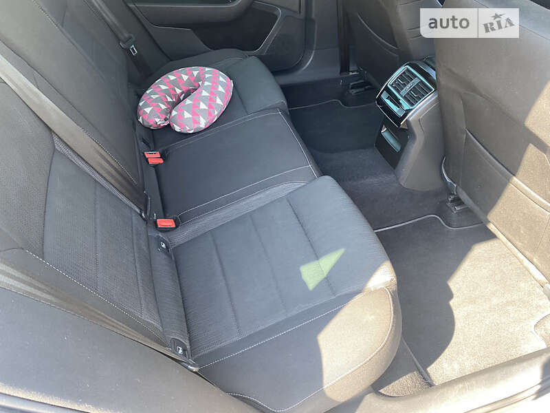 Универсал Skoda Superb 2016 в Покрове