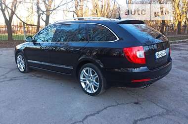 Универсал Skoda Superb 2011 в Виннице