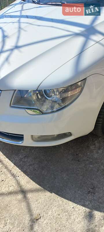 Лифтбек Skoda Superb 2010 в Одессе