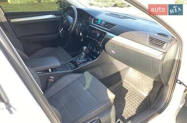 Лифтбек Skoda Superb 2017 в 
