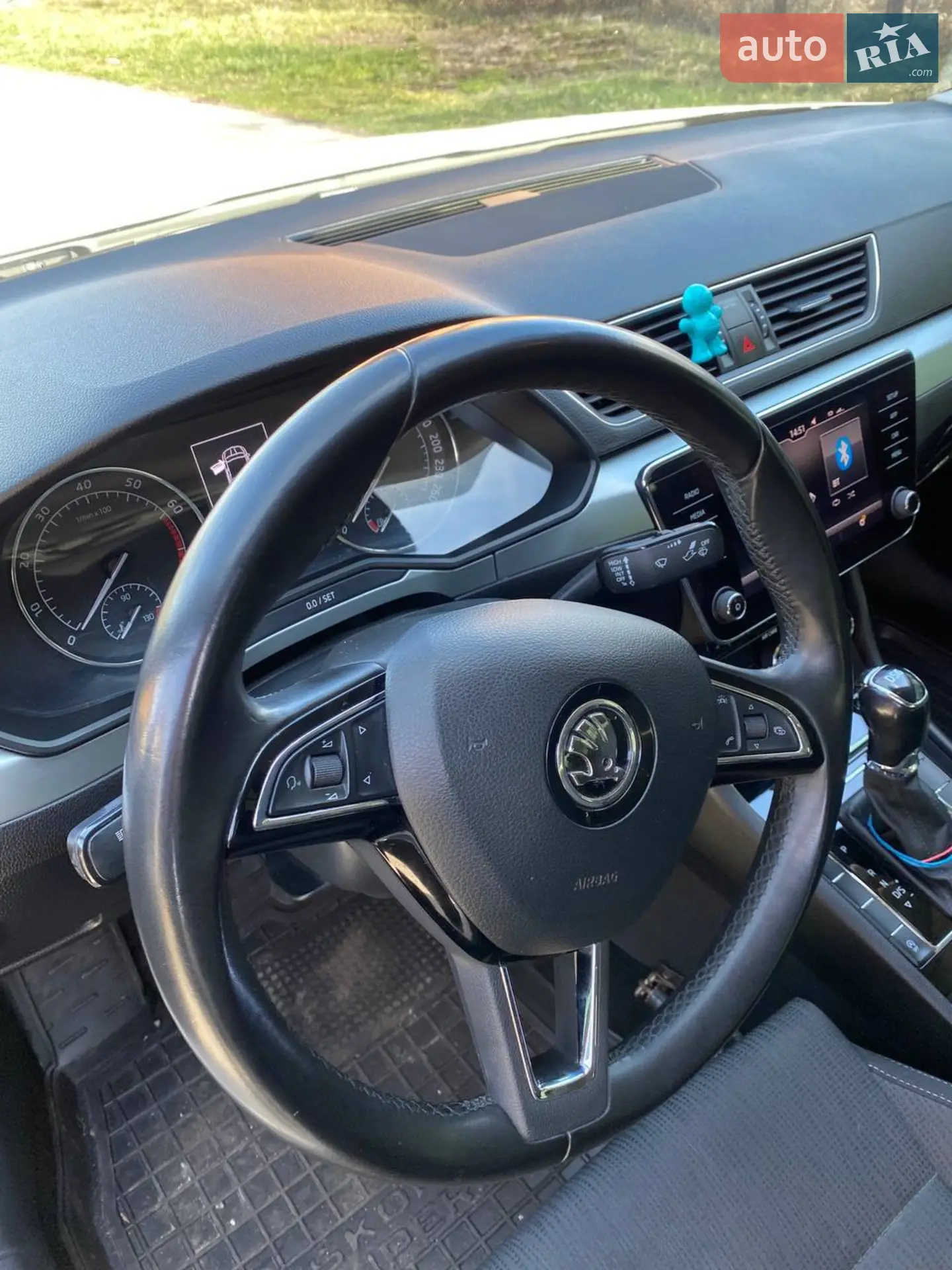 2017 Skoda Superb - мініатюра 10