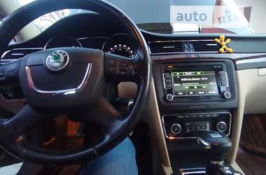 Лифтбек Skoda Superb 2009 в Долине