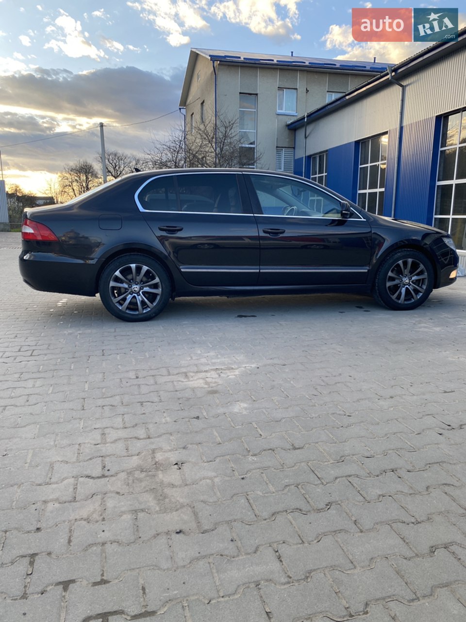 2011 Skoda Superb - мініатюра 32