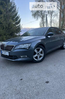 Лифтбек Skoda Superb 2016 в Ровно