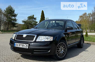 Лифтбек Skoda Superb 2006 в Львове