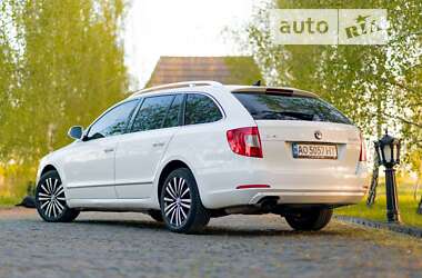 Універсал Skoda Superb 2012 в Береговому