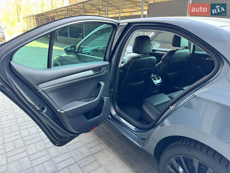 Лифтбек Skoda Superb 2018 в Киеве