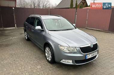 Универсал Skoda Superb 2010 в Надворной