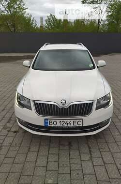 Універсал Skoda Superb 2015 в Тернополі