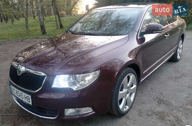Лифтбек Skoda Superb 2008 в 