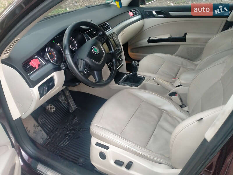 Лифтбек Skoda Superb 2008 в Горохове