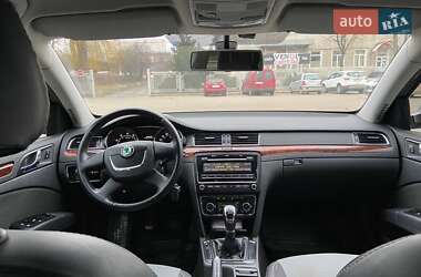 Лифтбек Skoda Superb 2012 в Львове