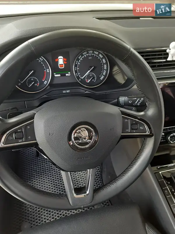 Skoda Superb 2019