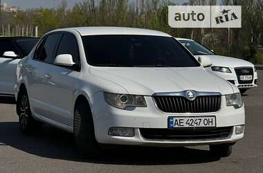 Ліфтбек Skoda Superb 2011 в Кривому Розі