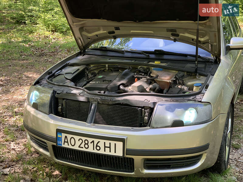 Ліфтбек Skoda Superb 2005 в Тячеві