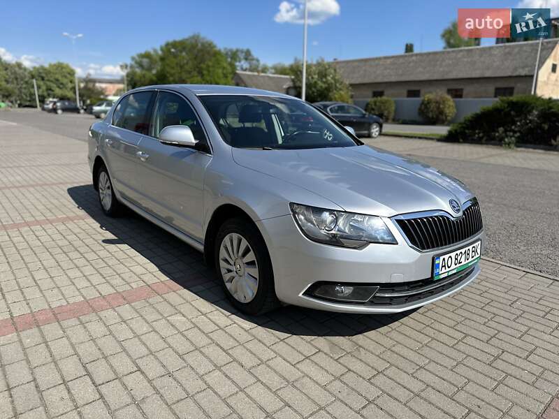 Skoda Superb 2013