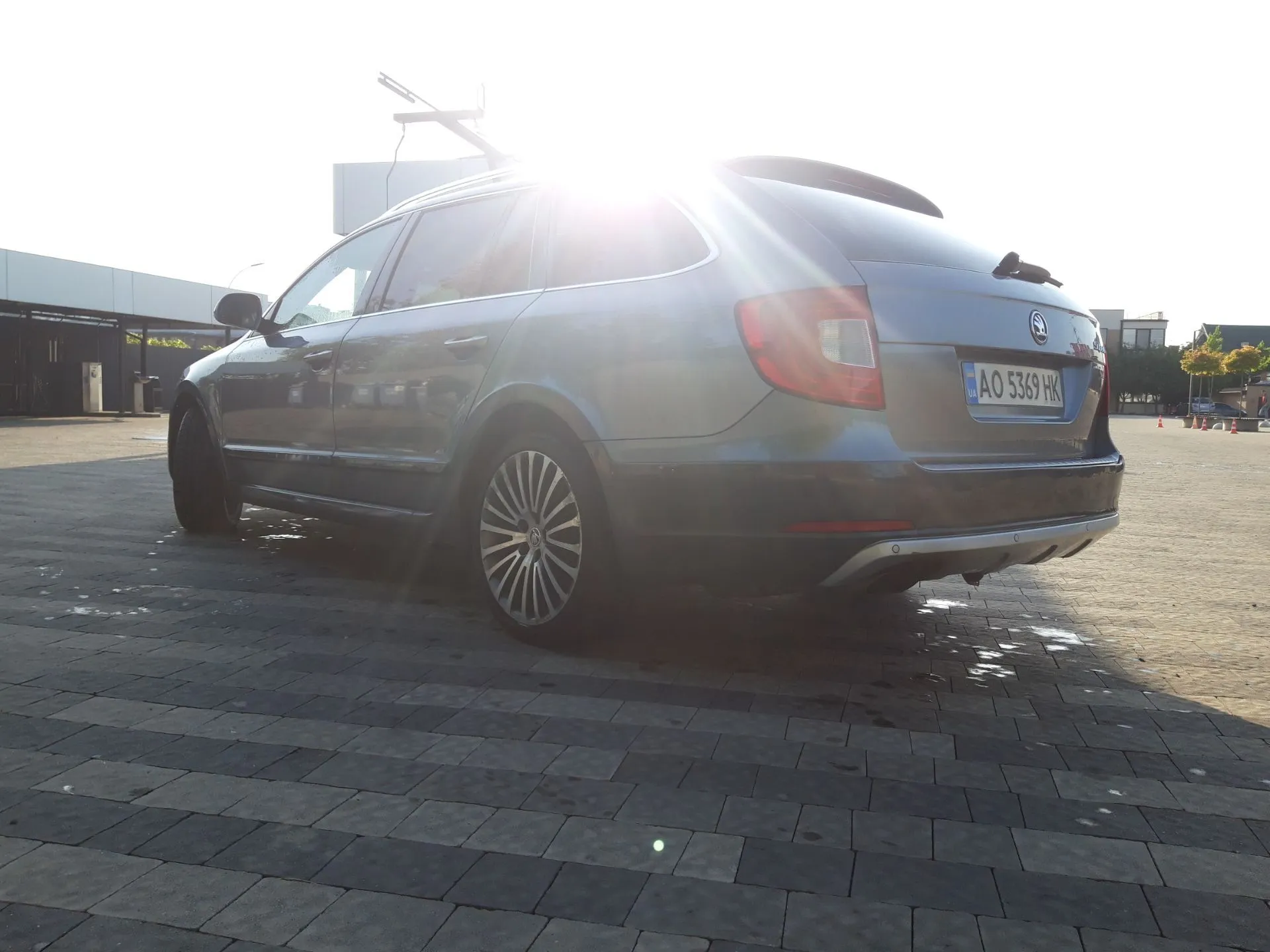 2013 Skoda Superb - мініатюра 8