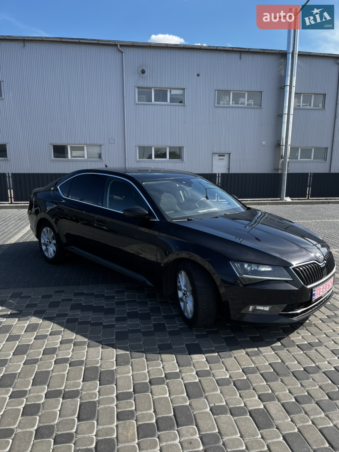 2019 Skoda Superb - мініатюра 3