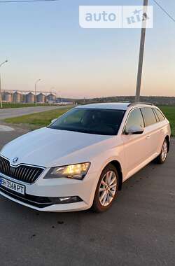 Универсал Skoda Superb 2016 в Вознесенске