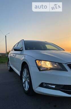 Универсал Skoda Superb 2016 в Вознесенске