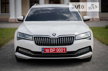 Универсал Skoda Superb 2020 в Кременце