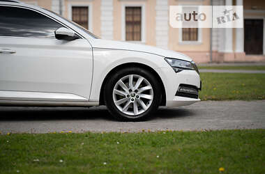 Универсал Skoda Superb 2020 в Кременце