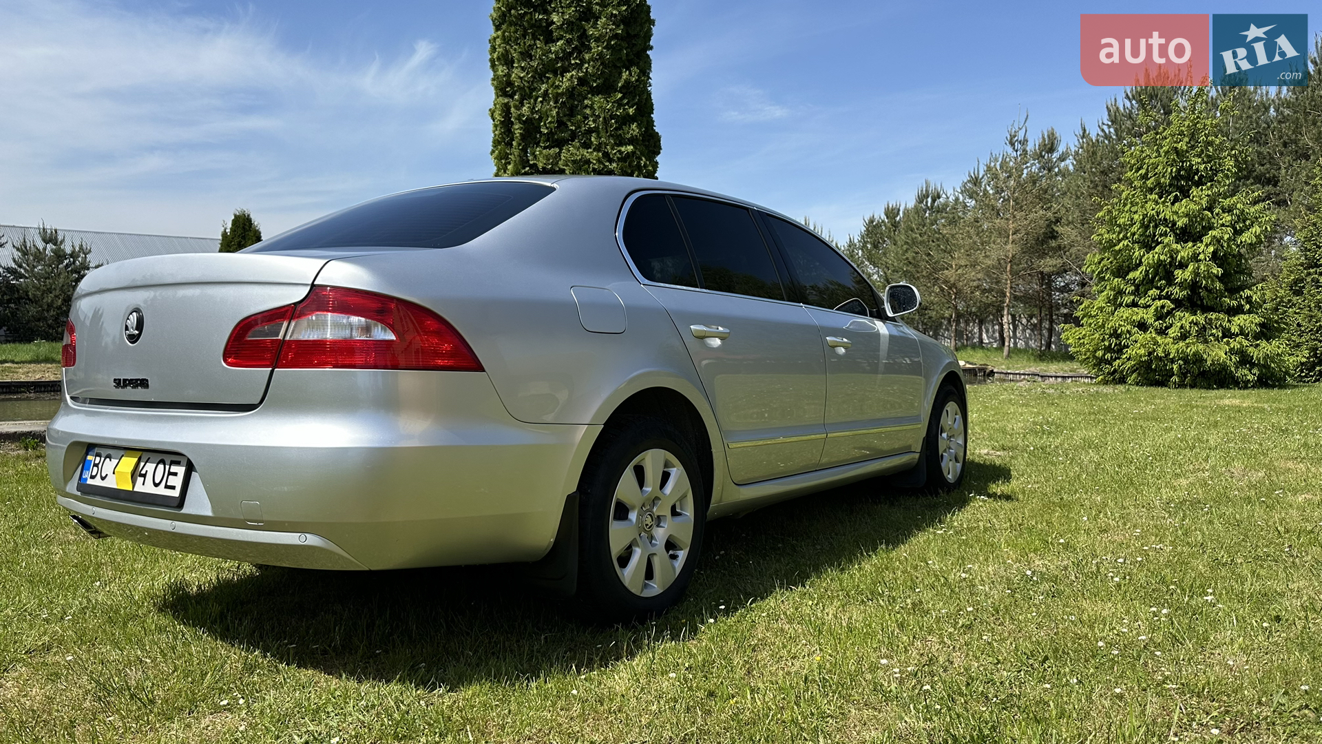 2010 Skoda Superb - мініатюра 19