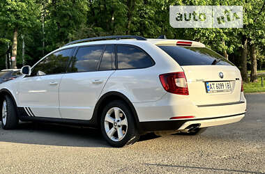 Универсал Skoda Superb 2011 в Коломые