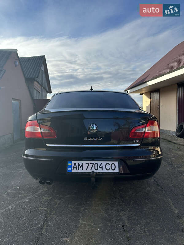 Универсал Skoda Superb 2010 в Житомире