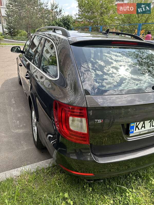 Универсал Skoda Superb 2010 в Киеве