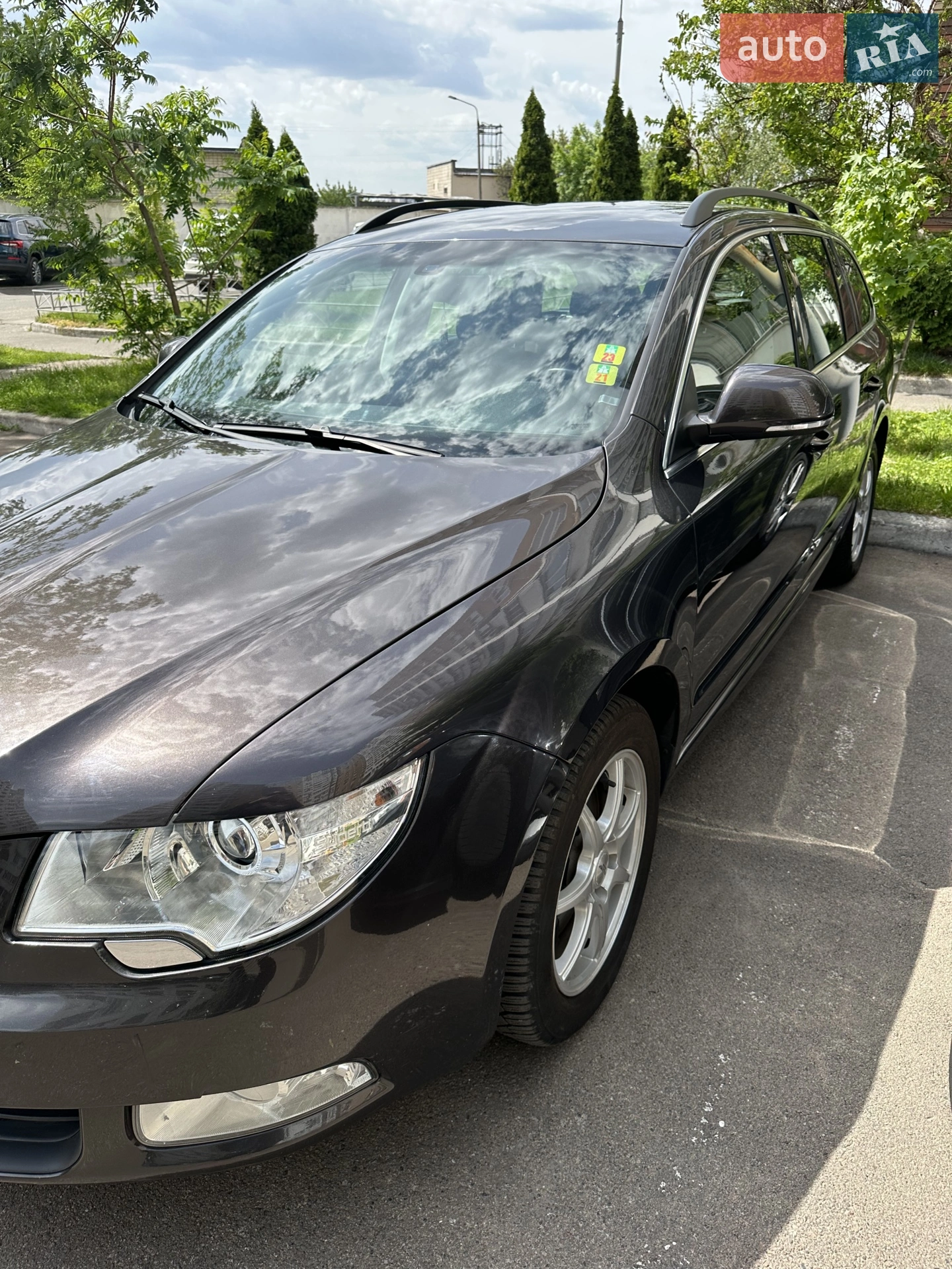 2010 Skoda Superb - мініатюра 56