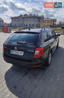 Универсал Skoda Superb 2013 в 