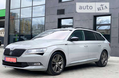 Універсал Skoda Superb 2018 в Києві