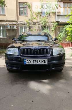 Лифтбек Skoda Superb 2006 в Краматорске