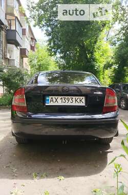 Ліфтбек Skoda Superb 2006 в Краматорську