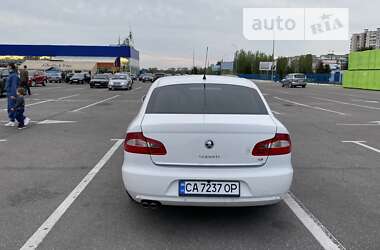 Лифтбек Skoda Superb 2009 в Черкассах