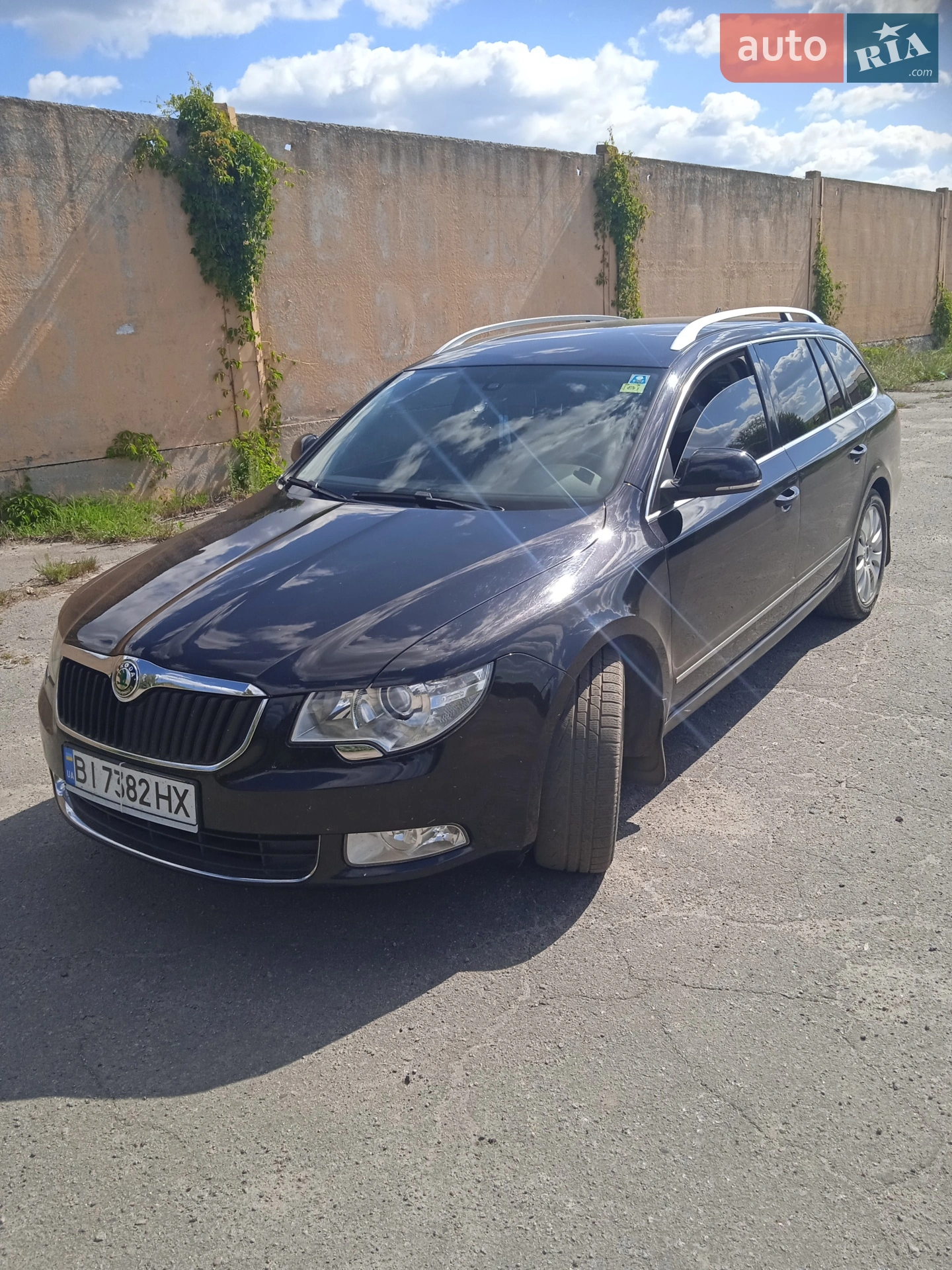 2010 Skoda Superb - мініатюра 5