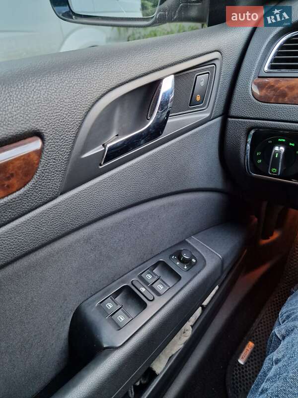 Ліфтбек Skoda Superb 2013 в Добропіллі