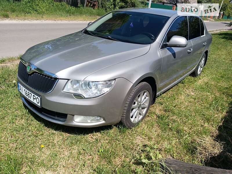 Лифтбек Skoda Superb 2010 в Броварах