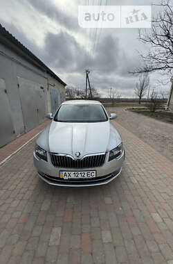 Лифтбек Skoda Superb 2013 в Близнюках