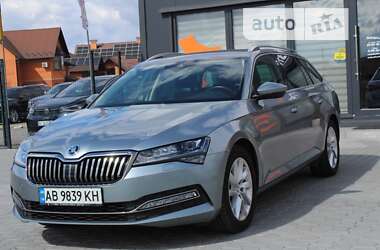 Універсал Skoda Superb 2020 в Вінниці