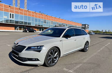 Универсал Skoda Superb 2018 в Киеве