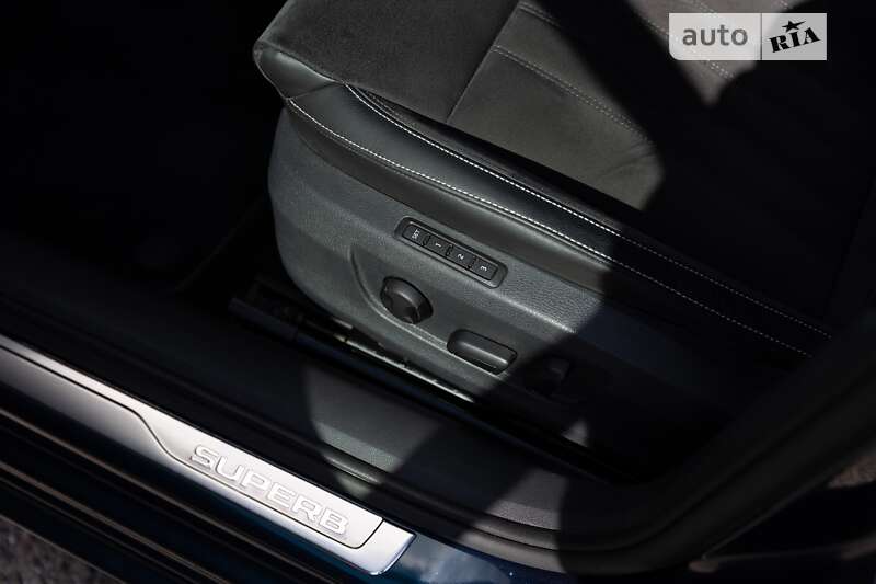 Универсал Skoda Superb 2020 в Днепре
