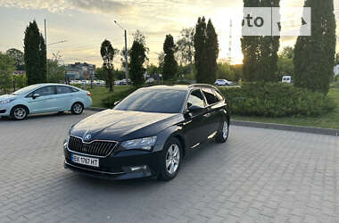 Универсал Skoda Superb 2015 в Хмельницком