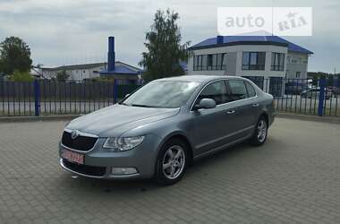 Ліфтбек Skoda Superb 2009 в Ковелі