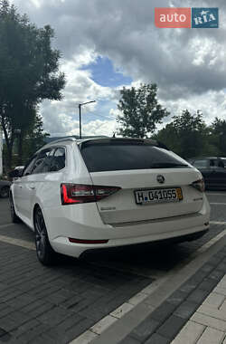Универсал Skoda Superb 2016 в 